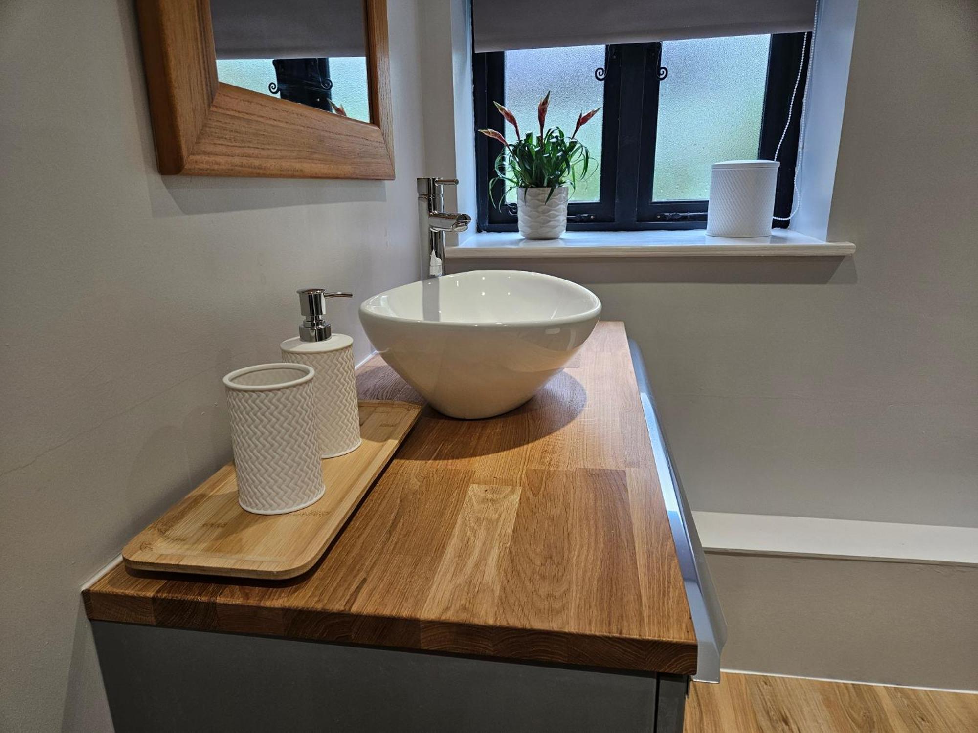 Lovely 1-Bed Cottage In Mendlesham Green Stowmarket Kültér fotó